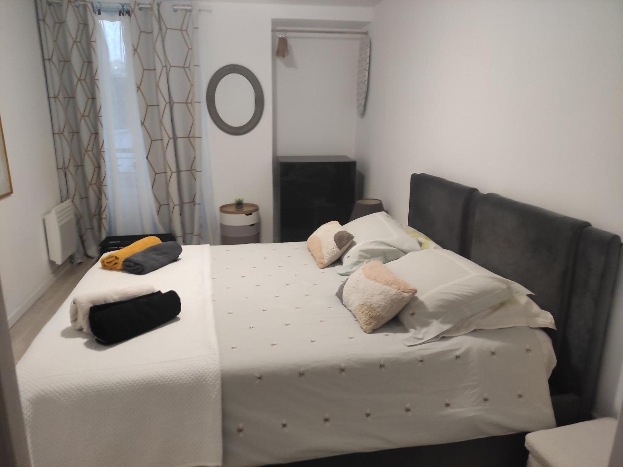 Appartement Paisible Clichy Buitenkant foto