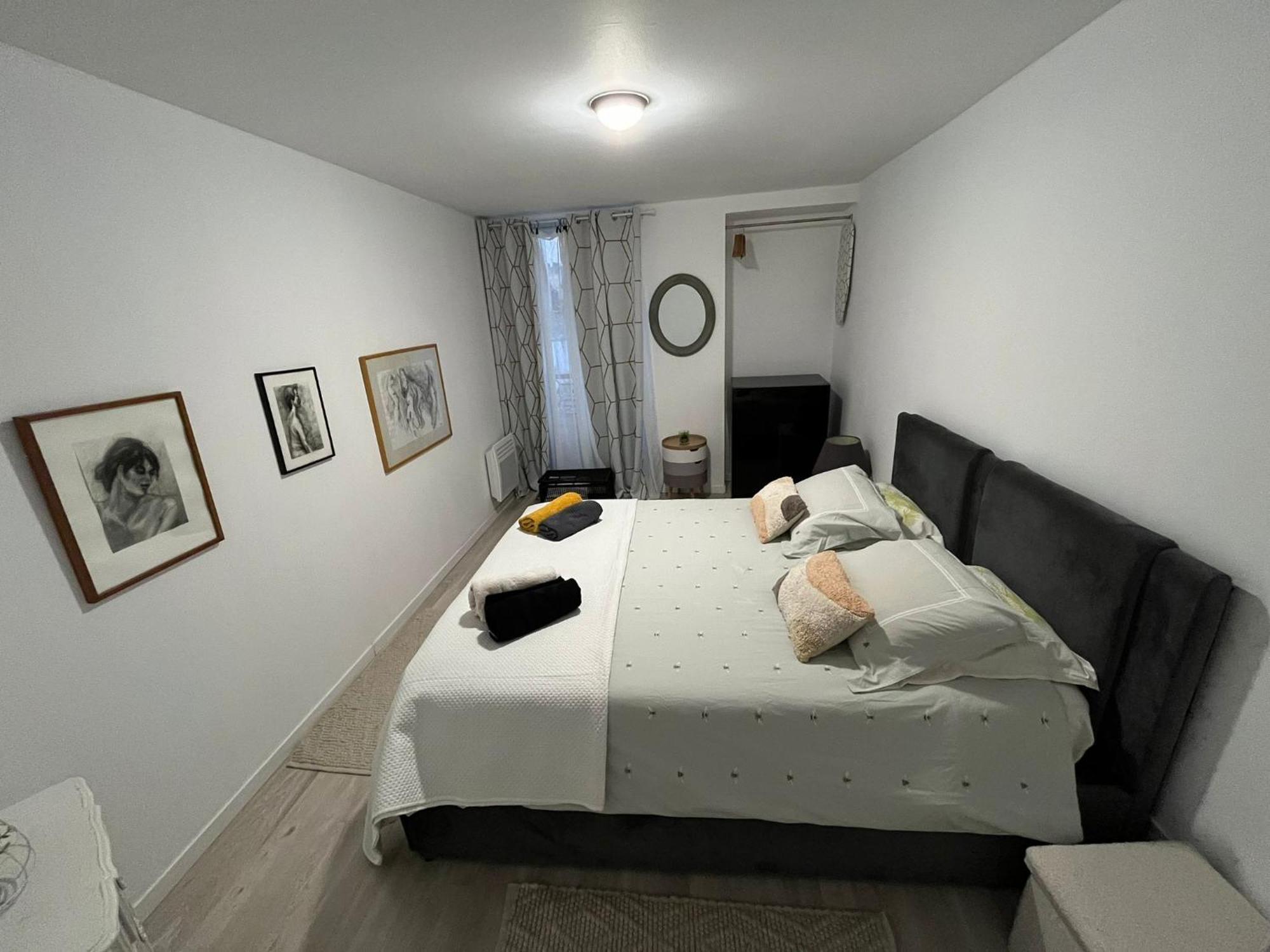 Appartement Paisible Clichy Buitenkant foto